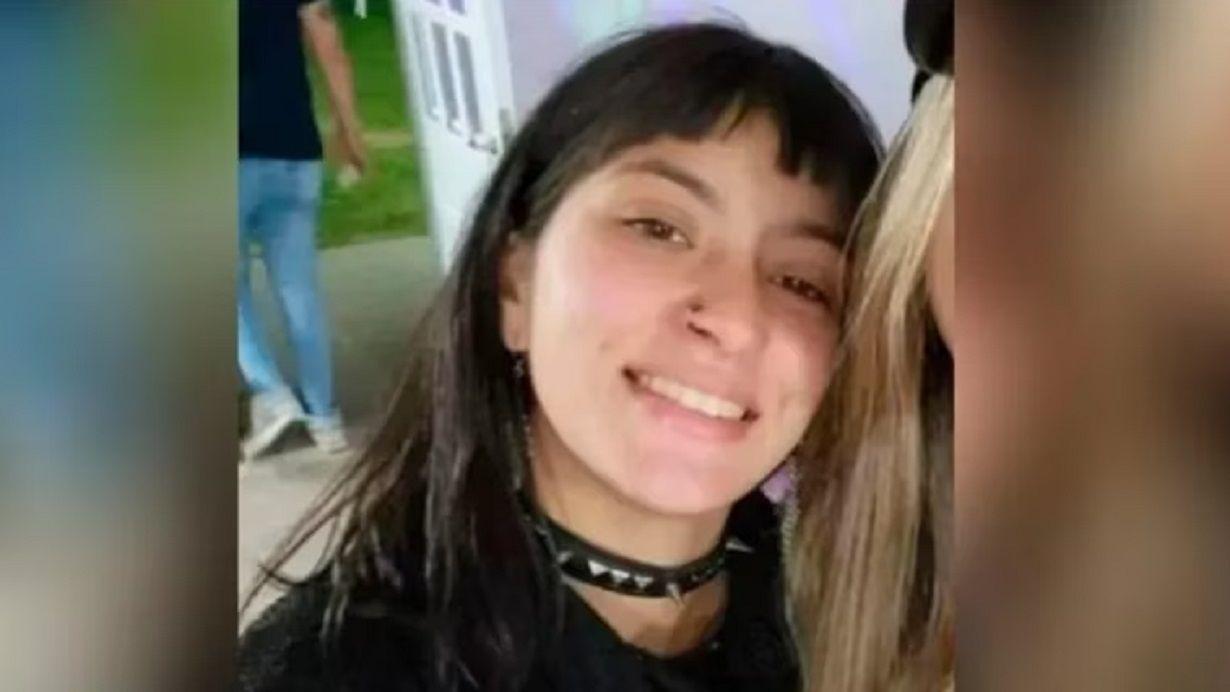 Hallan el cadaacutever de una joven en un tacho de 200 litros- presentaba puntildealadas en el cuello y rostro