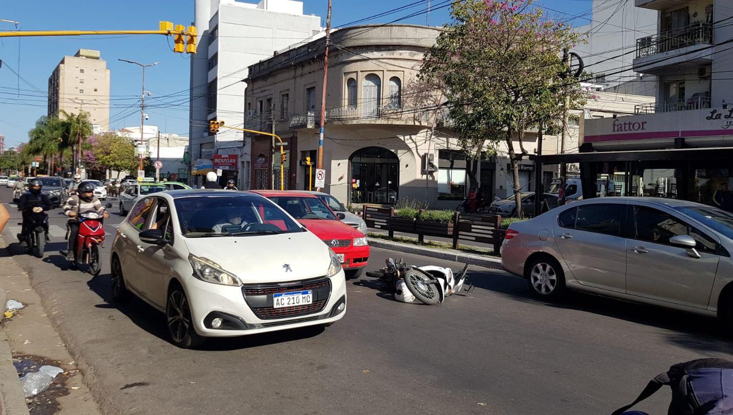 Una mujer resultoacute herida tras un accidente en pleno Centro