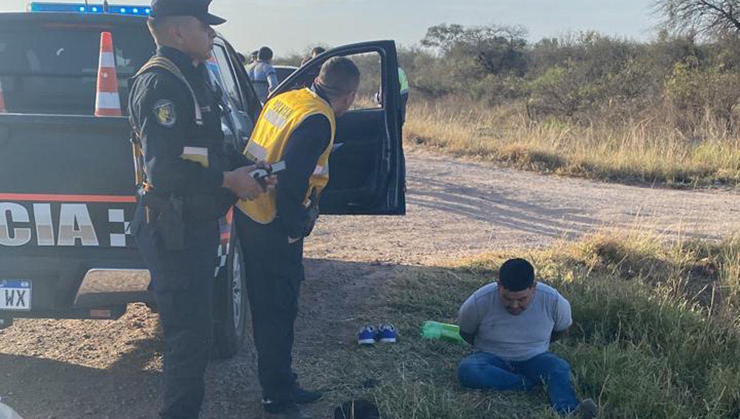 Detienen en Santiago a un hombre que huyoacute de un procedimiento de drogas en Tucumaacuten