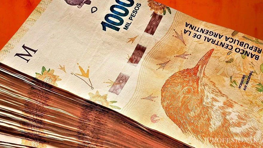 VIDEO Massa anuncioacute creacuteditos para trabajadores de hasta 400000 a 48 meses y a mitad de la tasa