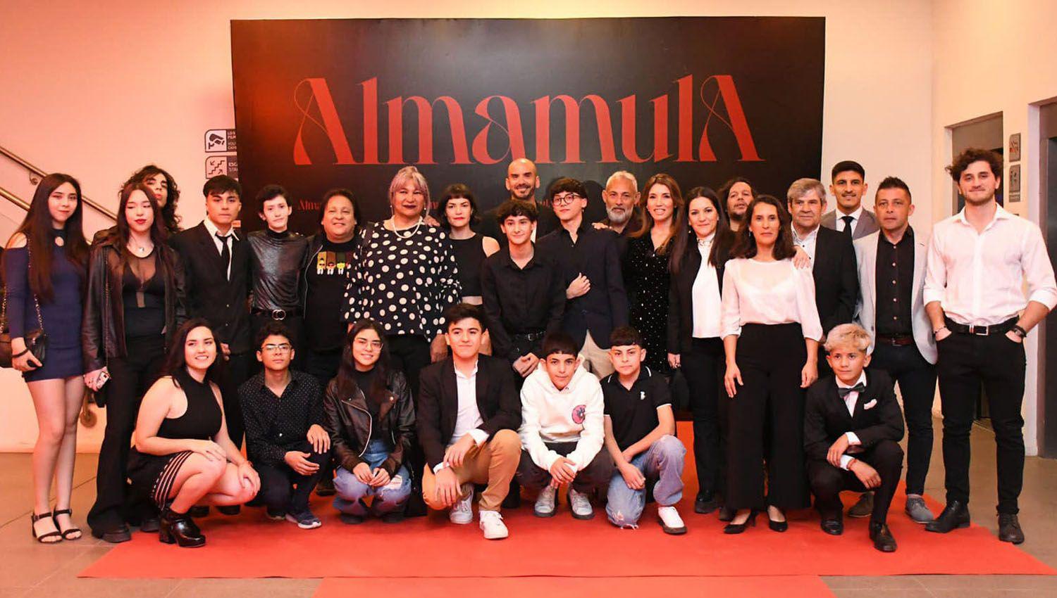 Almamula es profeta en su tierra