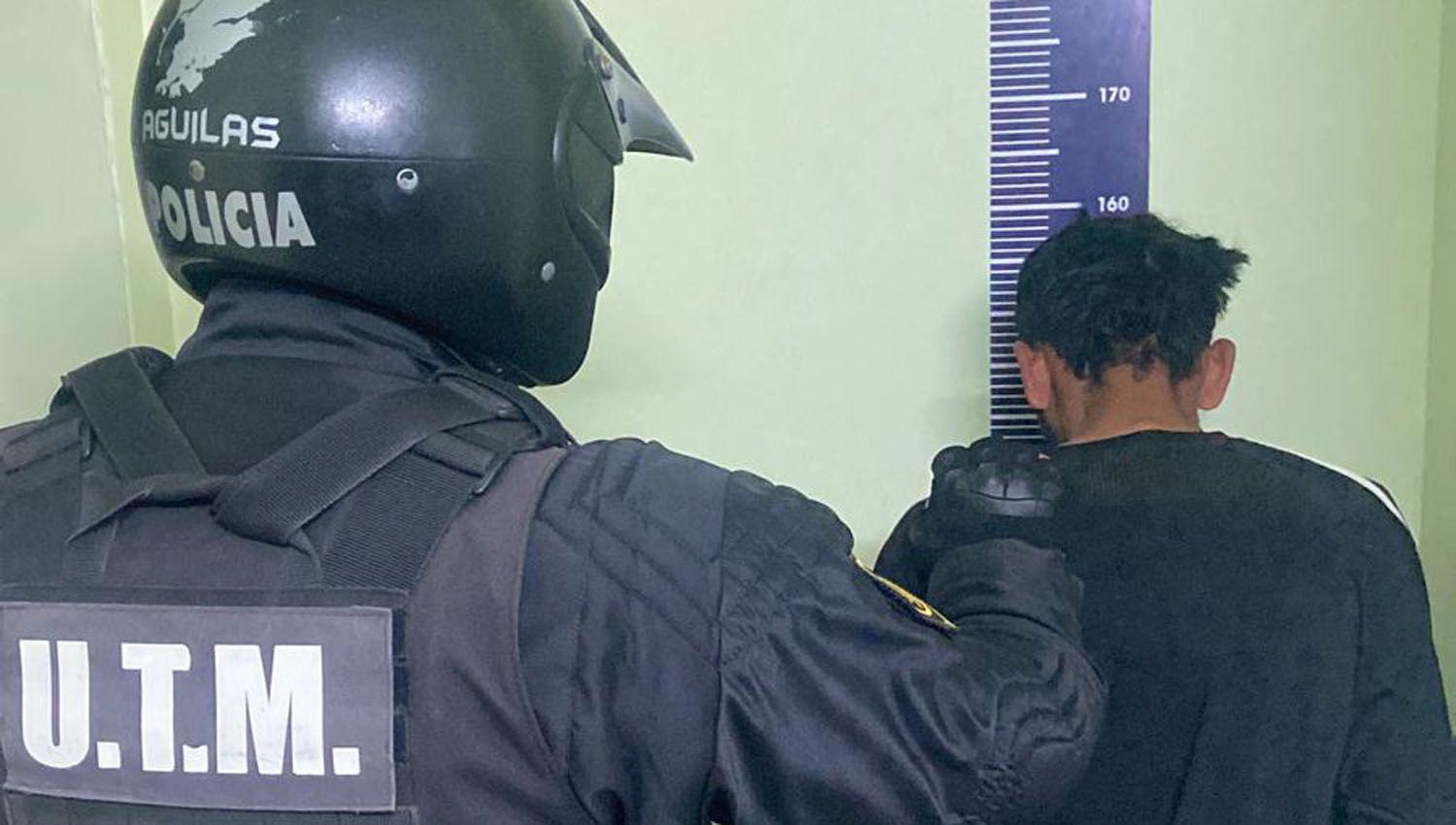 Arrebatador fue puesto tras las rejas y recuperaron bienes robados