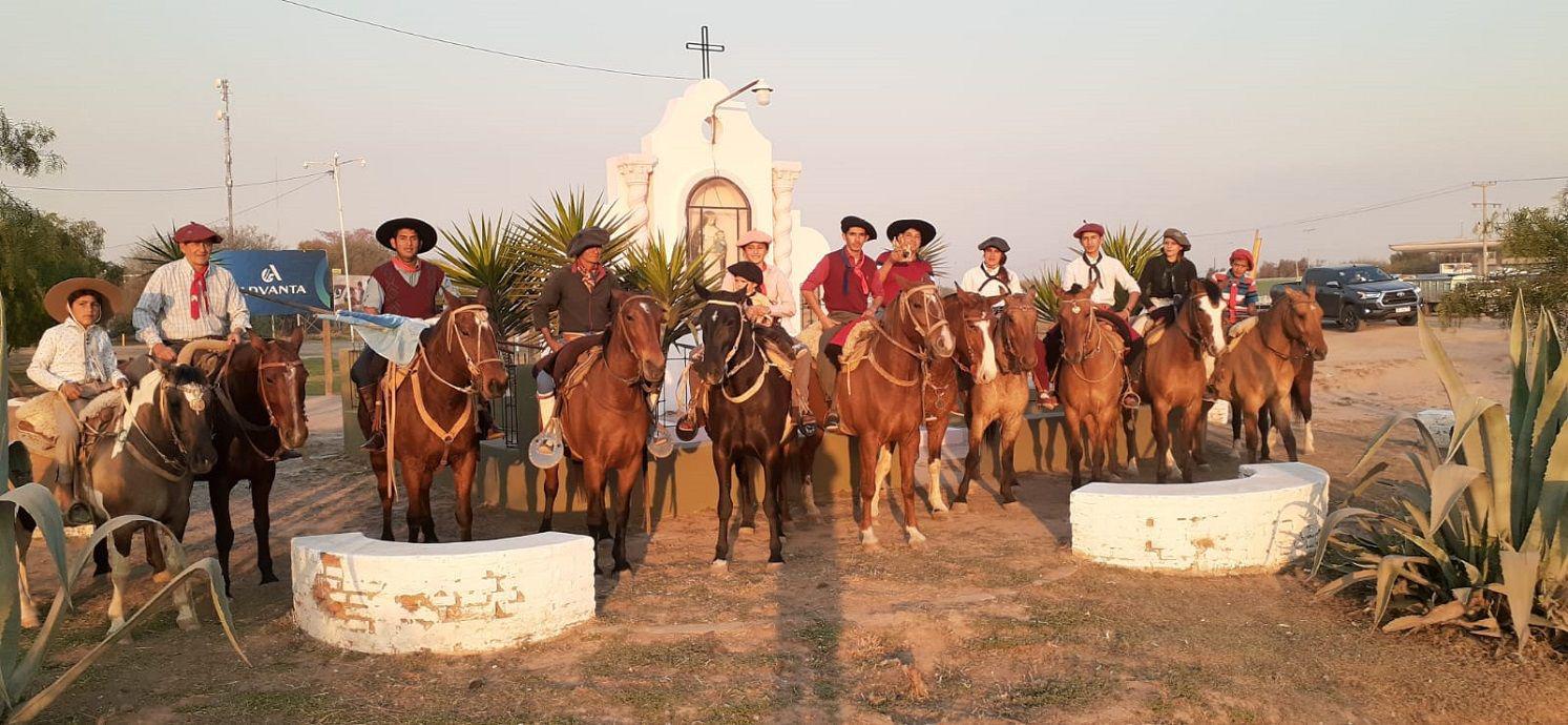 Quimiliacute acompantildea con amor y devocioacuten a su patrona Santa Rosa de Lima