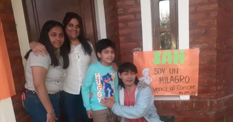 EMOTIVO VIDEO Ian el pequentildeo gigante changuito santiaguentildeo que vencioacute al caacutencer