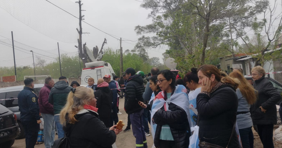 Asiacute es el velorio de Huguito Flores en Buenos Aires