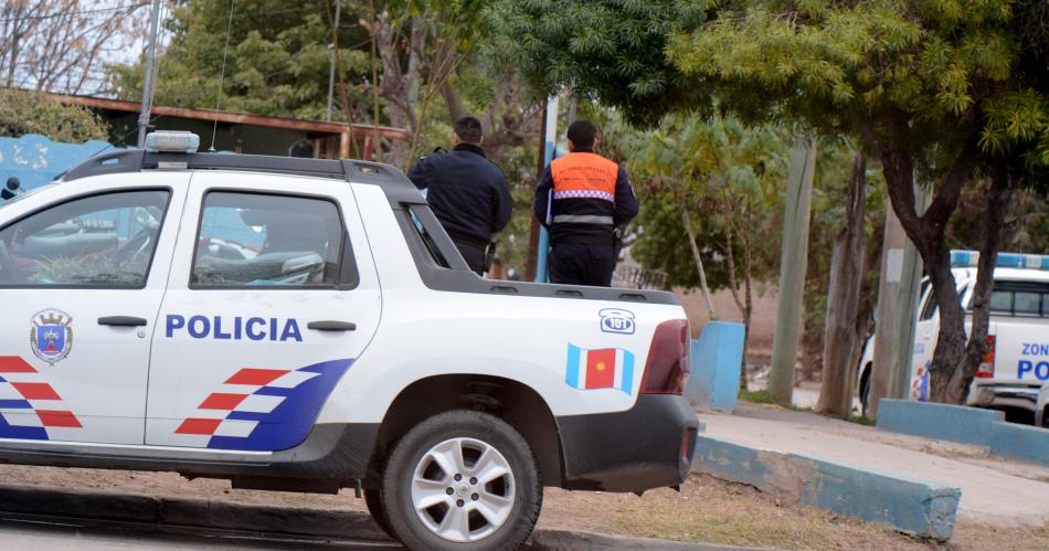 INTERVENCIÓN La Policía trataba de dar ayer con el acusado para proceder a su aprehensión