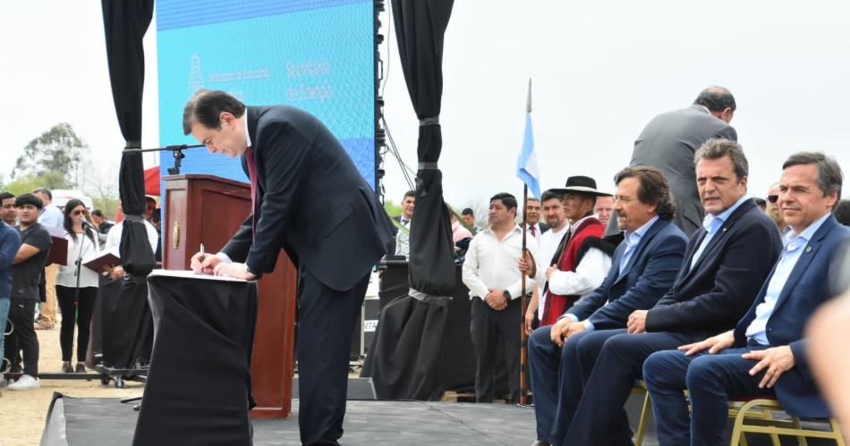 Massa prometioacute a gobernadores del Norte Grande coparticipar impuestos