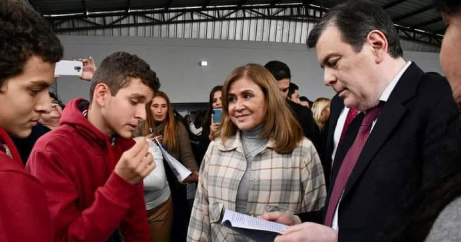 Trabajo de alumnos de El Mojoacuten fue distinguido en la Feria de Ciencias 2023