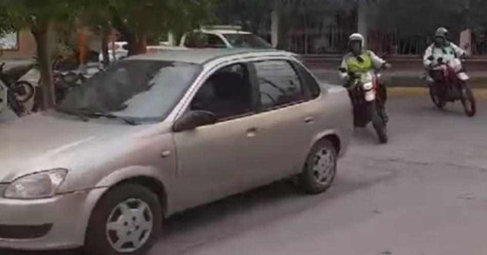 VIDEO  Asiacute fue el operativo donde retiraron dos autos de Uber en la ciudad Capital