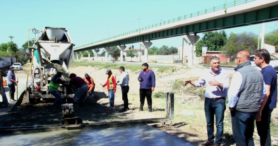 Nueva etapa de pavimentacioacuten de calle Islas Malvinas en La Banda