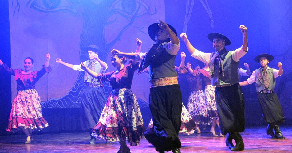 SHOW ANUAL DE LA ESCUELA ROSINA BAUMANN