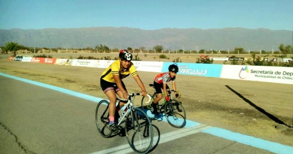 Dos quimilenses diraacuten presente en la 6ta fecha del campeonato nacional de ciclismo 