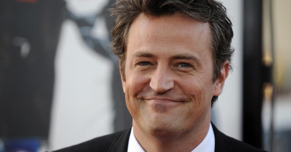 Murioacute Matthew Perry- el emblemaacutetico actor de Friends teniacutea 54 antildeos