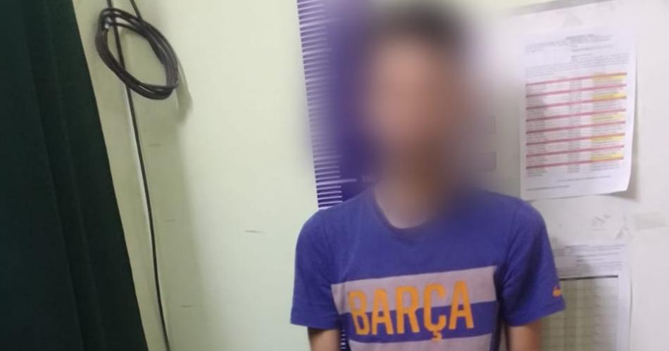 Tribuna Segura- Detuvieron a un joven en el partido de Central Coacuterdoba