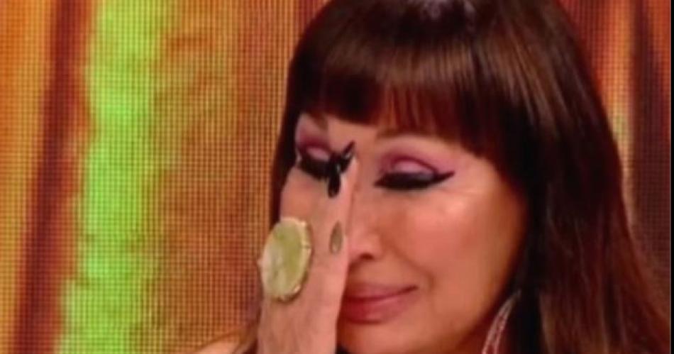 El llanto de Moria Casaacuten al escuchar las historias de Sol 1 y Sol 2