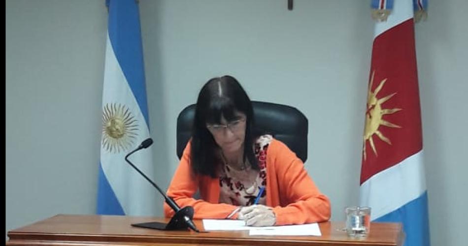 Preventiva a acusado de abusar de primas cuando les ensentildeaba las tareas