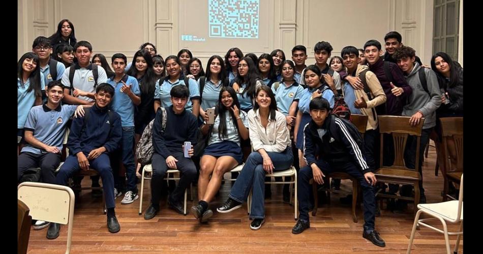 Federalismo y Libertad capacitoacute cerca de 600 joacutevenes en Santiago del Estero