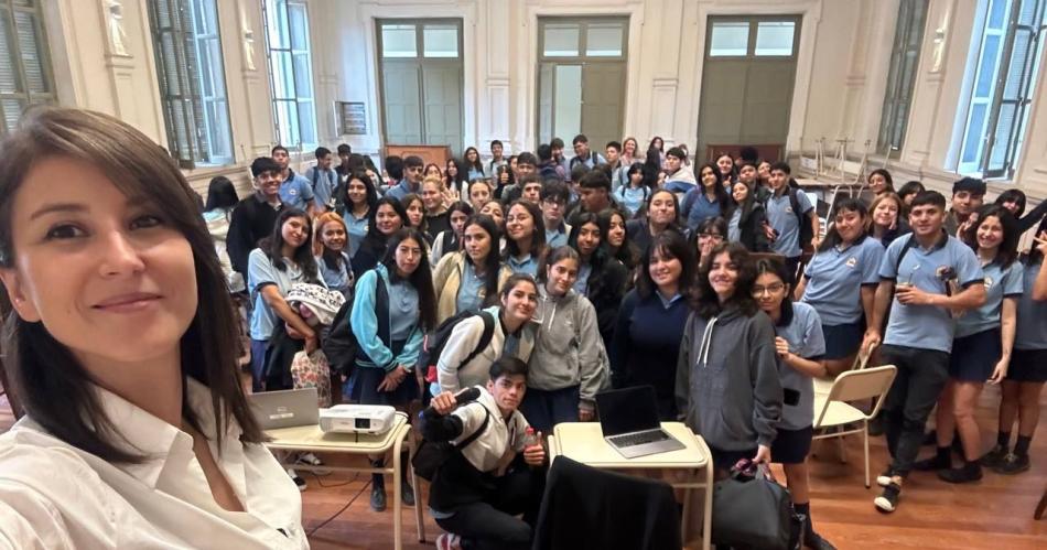 Federalismo y Libertad capacitoacute cerca de 600 joacutevenes en Santiago del Estero