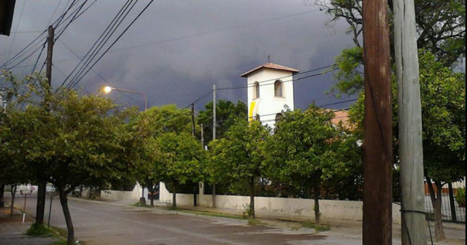 Coacutemo estaraacute el tiempo este viernes en Santiago del Estero