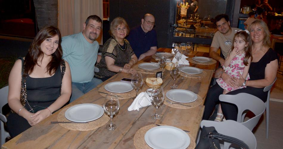 NOCHE DE MODA Y TENDENCIAS PARA EL VERANO CON STAFF MODELS