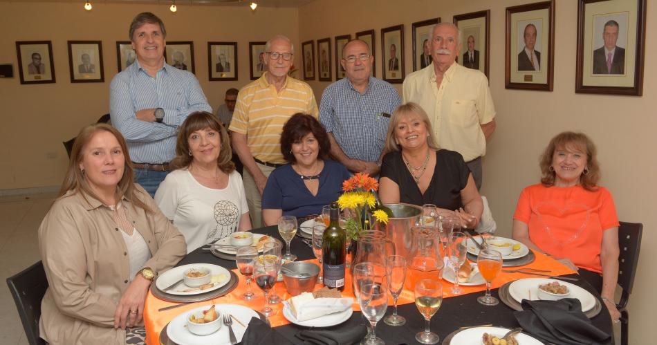 LAS INSTITUCIONES INICIAN EL CIERRE DE ANtildeO CON BRINDIS