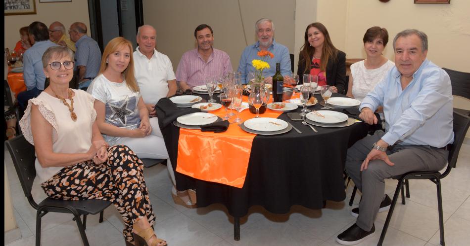 LAS INSTITUCIONES INICIAN EL CIERRE DE ANtildeO CON BRINDIS