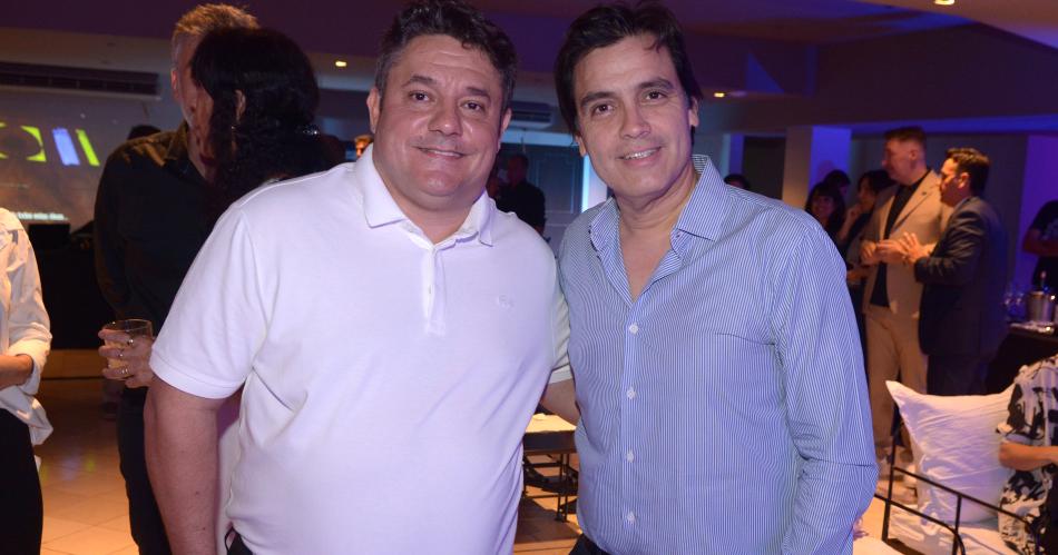 LA CADENA NH SE PRESENTOacute EN SOCIEDAD CON UNA CENA