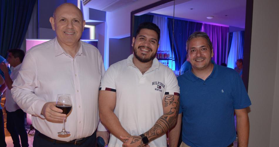 LA CADENA NH SE PRESENTOacute EN SOCIEDAD CON UNA CENA