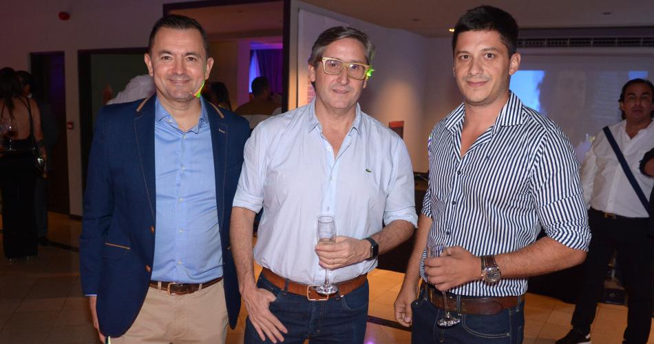 LA CADENA NH SE PRESENTOacute EN SOCIEDAD CON UNA CENA