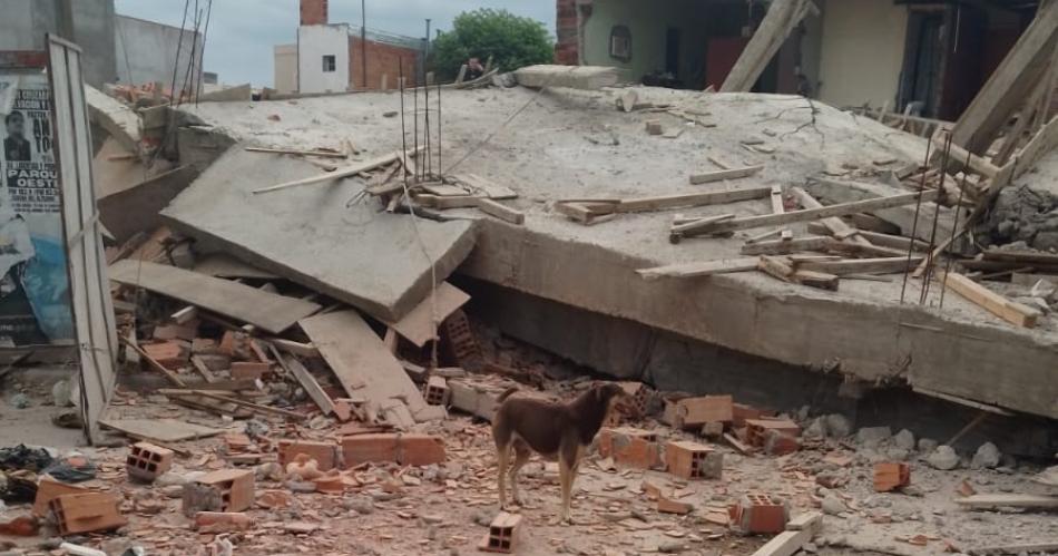 Impresionante- Se derrumboacute un edificio en construccioacuten del barrio Rivadavia 