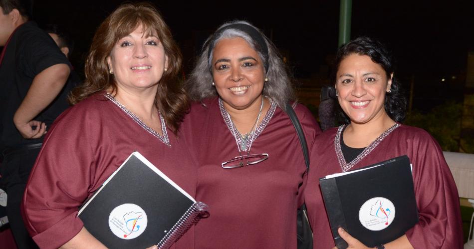 ENCUENTRO DE COROS EN LA VIEJA ESTACIOacuteN