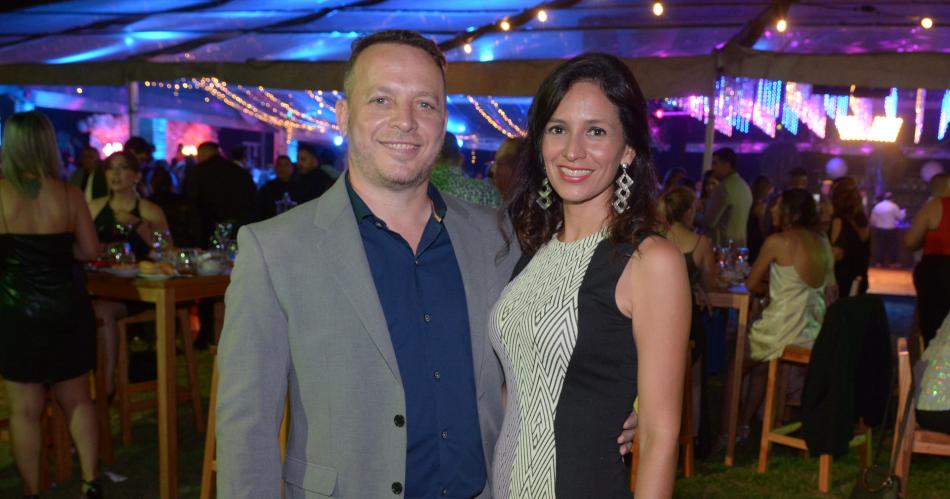 LOS MEacuteDICOS CELEBRARON SU DIacuteA CON UNA CENA