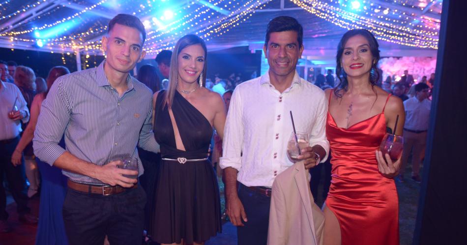 LOS MEacuteDICOS CELEBRARON SU DIacuteA CON UNA CENA