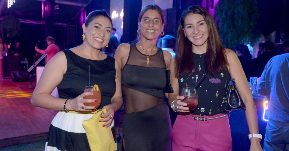 LOS MEacuteDICOS CELEBRARON SU DIacuteA CON UNA CENA