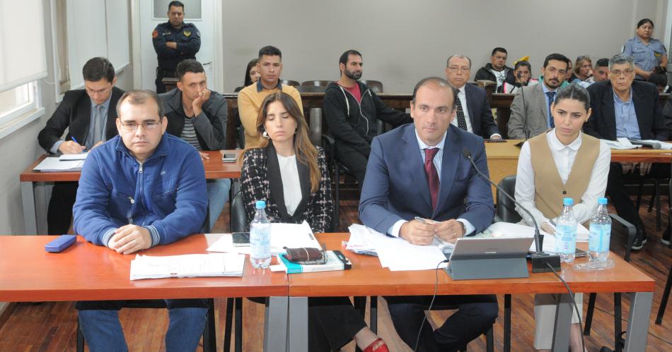 CRITERIOS- La Fiscalía por un homicidio calificado yo femicidio en tanto la defensa por el homicidio simple