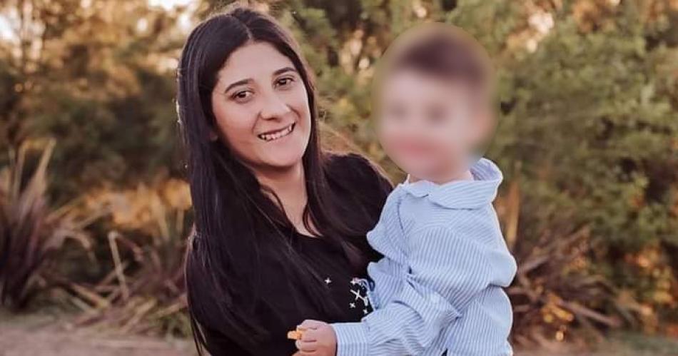 Los restos de Valeria Gancedo arribaraacuten esta noche a Antildeatuya