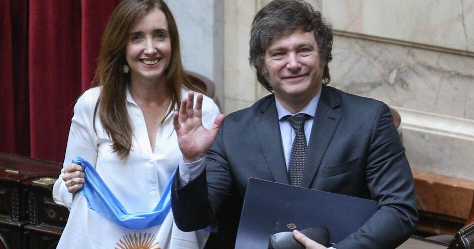 Asuncioacuten de Javier Milei- diacutea horario y quieacutenes lo acompantildearaacuten