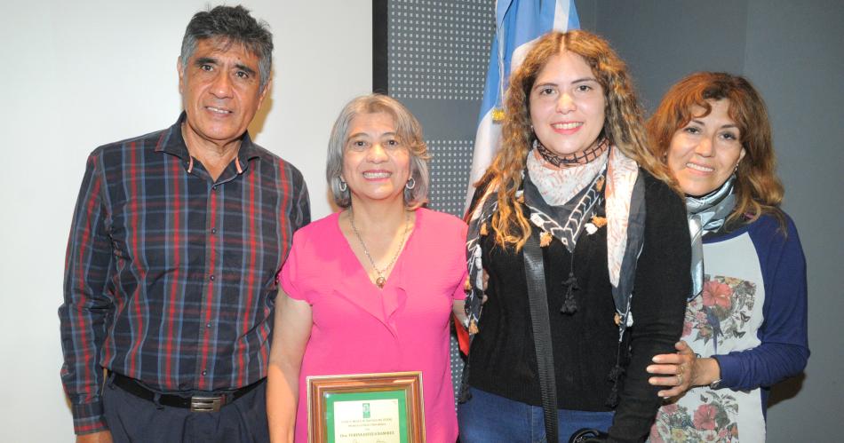 ACTO ACADEacuteMICO POR EL DIacuteA DEL MEacuteDICO