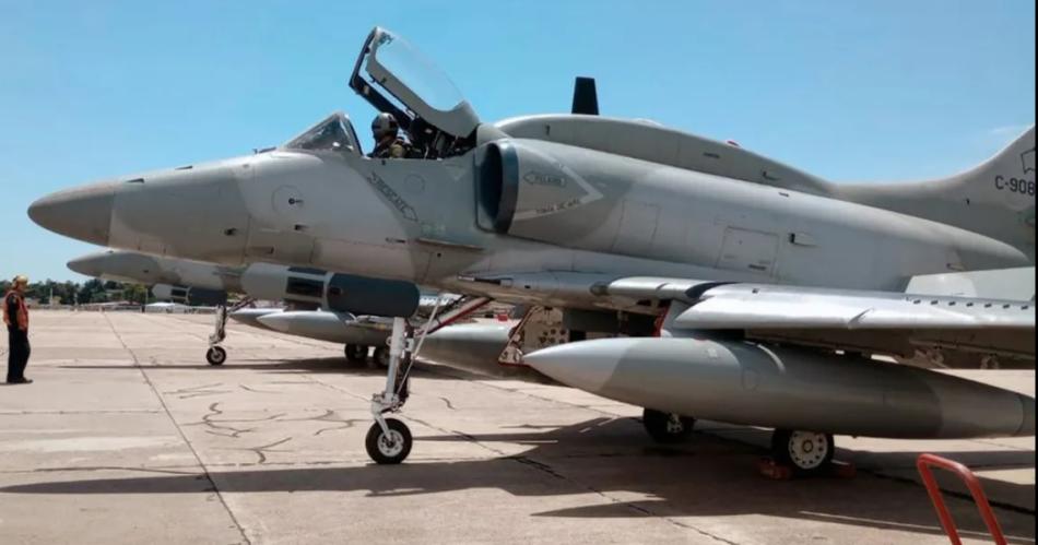 Asuncioacuten de Milei- custodian el cielo aviones inhibidores de drones y radares