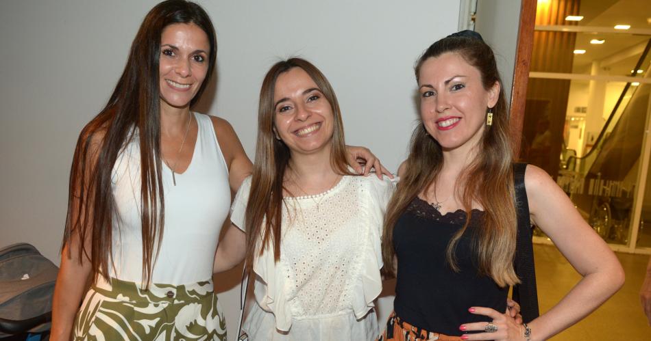 EL CYAC ENTREGOacute LOS PREMIOS CHANGUITOS A SANTIAGUENtildeOS DESTACADOS