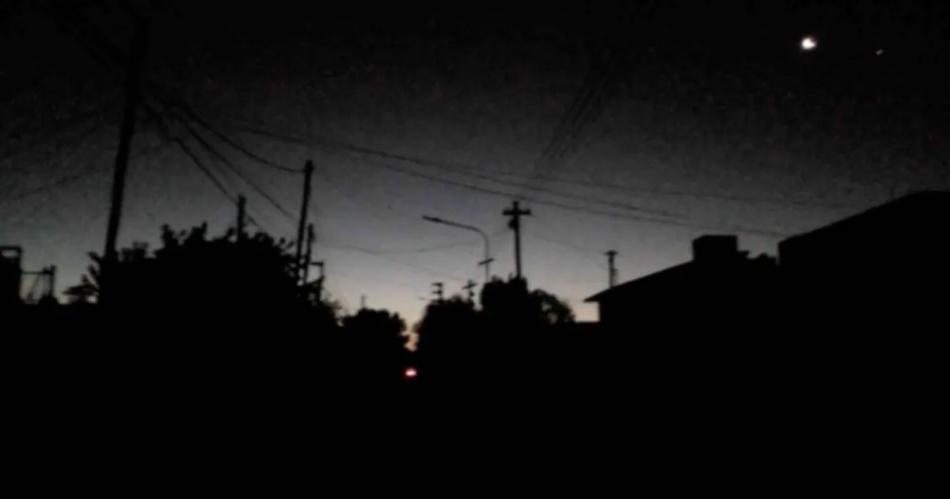 El corte de luz generalizado dejoacute sin energiacutea a toda la provincia de Salta