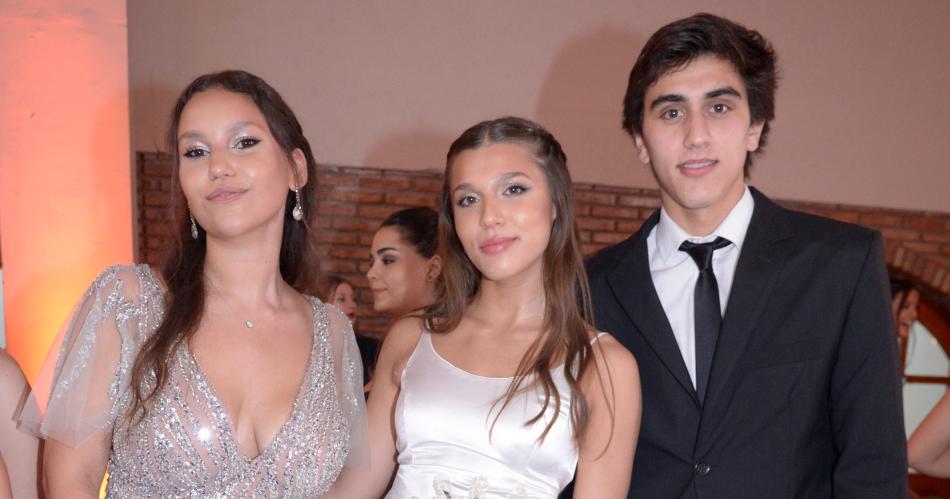 EGRESADOS DEL INSTITUTO SAN PEDRO NOLASCO