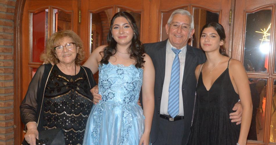 NOCHE DE EGRESO DEL COLEGIO HERMANO HERMAS 