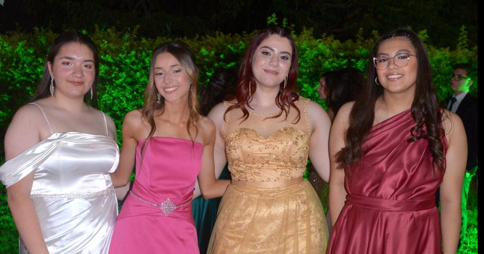 NOCHE DE EGRESO DEL COLEGIO HERMANO HERMAS 