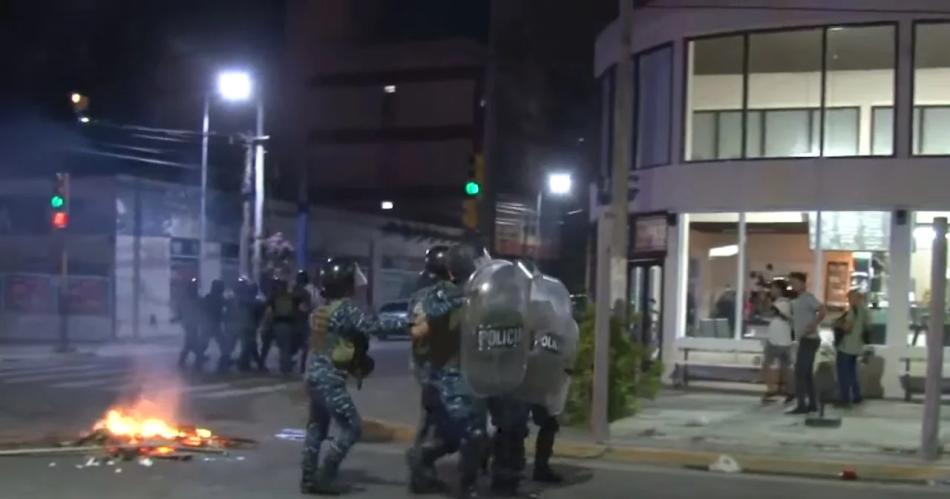 Lamentable- incidentes en la marcha para reclamar justicia por Tomaacutes Tello