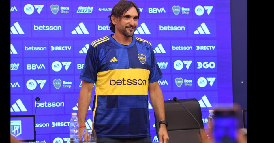 Diego Martínez se puso la camiseta de Boca y confesó que est� cumpliendo un sueño Adem�s aseguró que ya est� trabajando a full