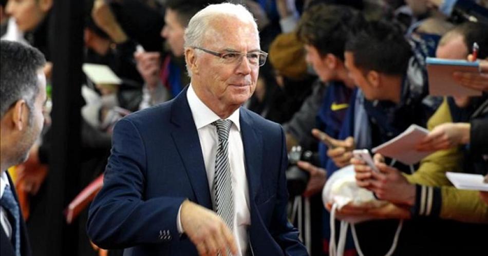 Murioacute Beckenbauer una leyenda del fuacutetbol mundial