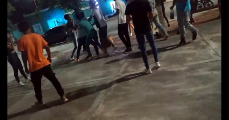 Pelea campal en Campo Gallo a raiacutez de una disputa por chicas