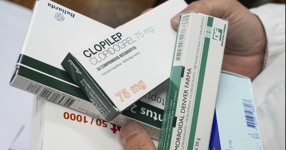 Quejas de farmaceacuteuticos por la marcha atraacutes en prescripcioacuten de geneacutericos