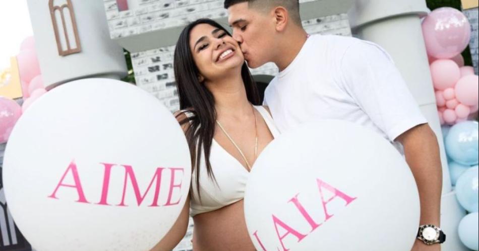 Nacieron las gemelas de los exGH  Daniela Celis y Thiago Medina